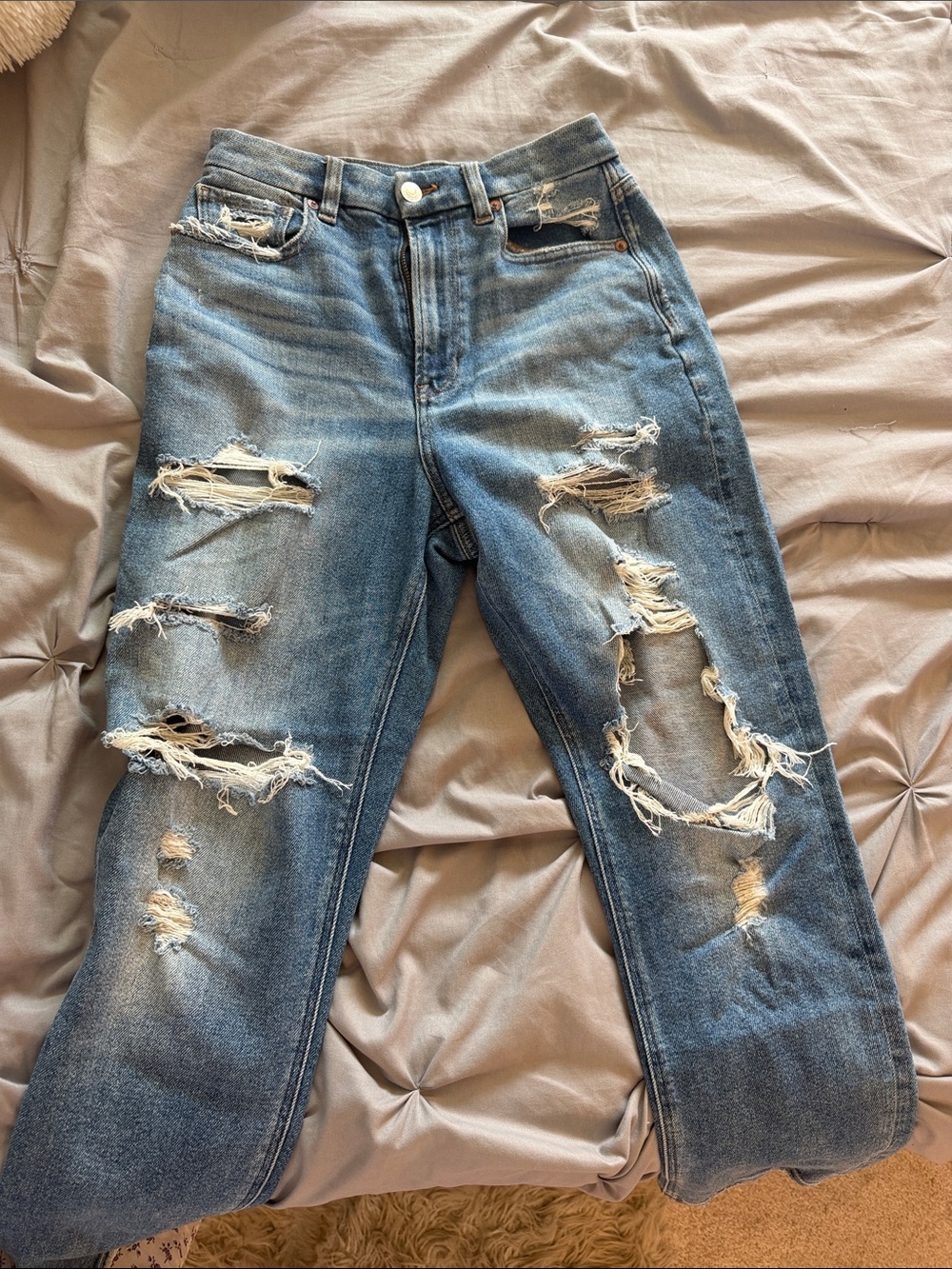 American Eagle Outfitters Distressed Light Blue Boyfriend Jeans